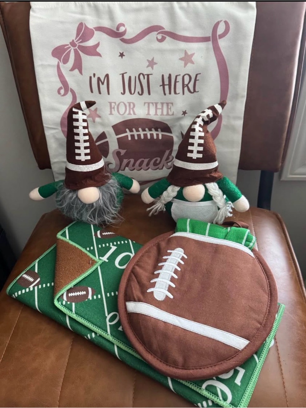 Festive football-themed set